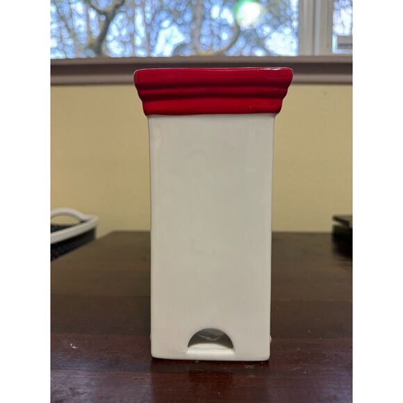 Valentine's Day 2024 Target Spritz Ceramic Tall Building Red House New - Picture 5 of 8